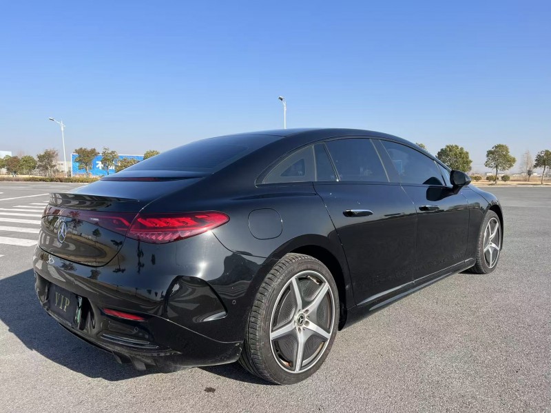 连云港23年奔驰EQE5