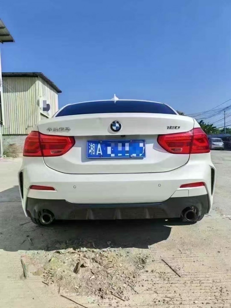 柳州23年宝马1系3
