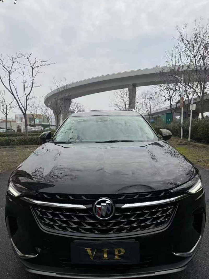 襄阳23年别克昂科威1