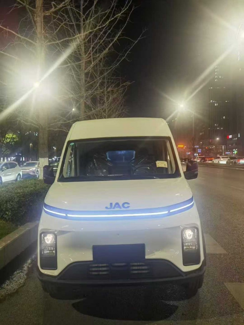 襄阳26年江淮羿驰1