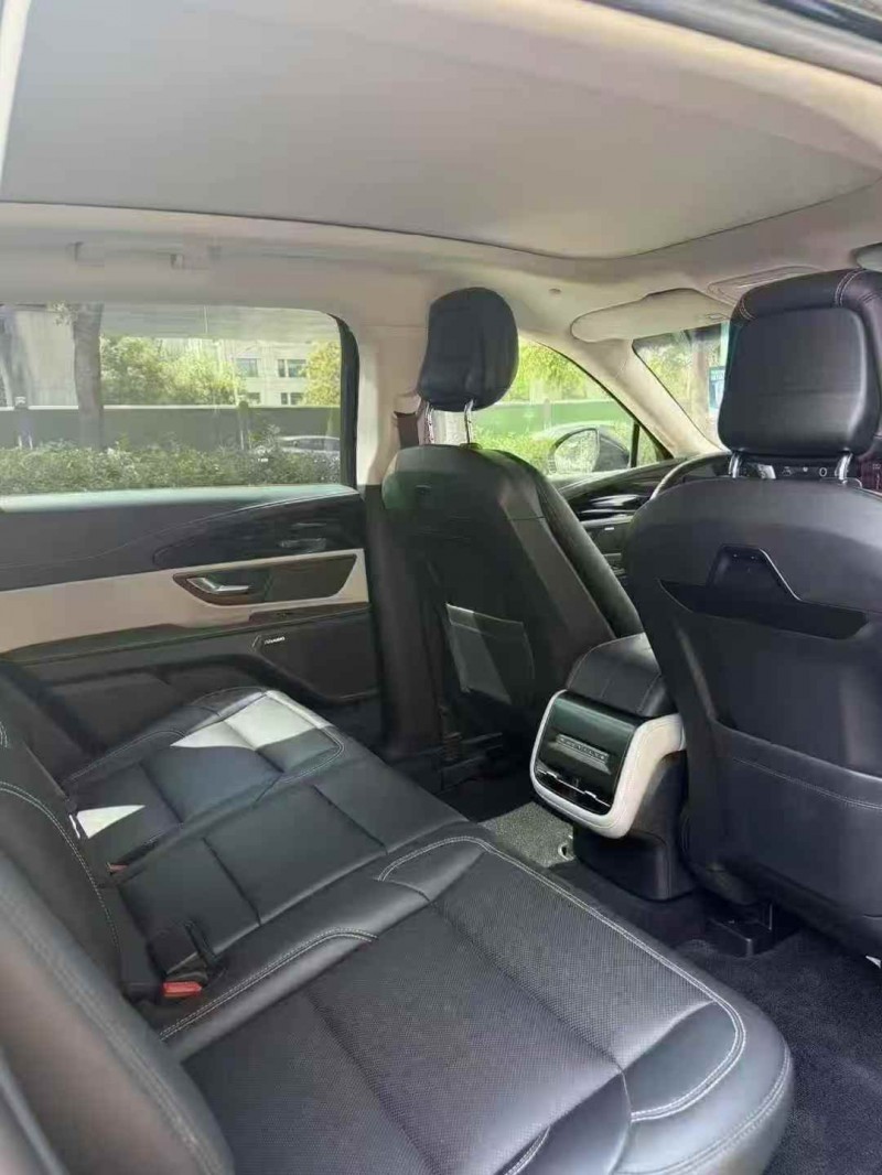 襄阳23年林肯航海家3