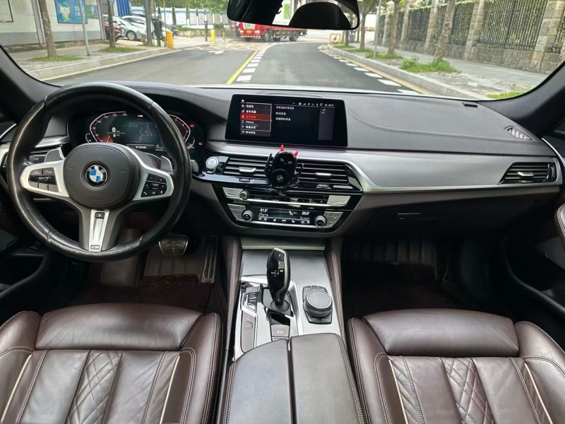 深圳20年宝马5系5