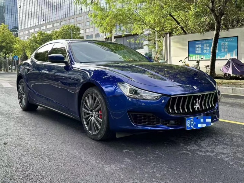 深圳21年玛莎拉蒂Ghibli2