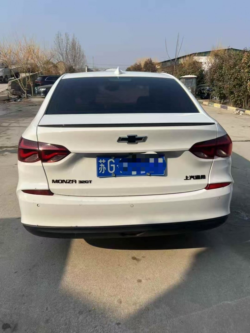 菏泽20年雪佛兰科鲁泽8