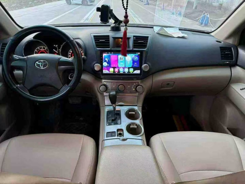 菏泽13年丰田汉兰达4