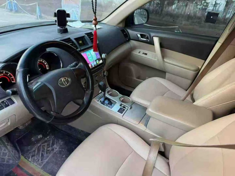 菏泽13年丰田汉兰达6