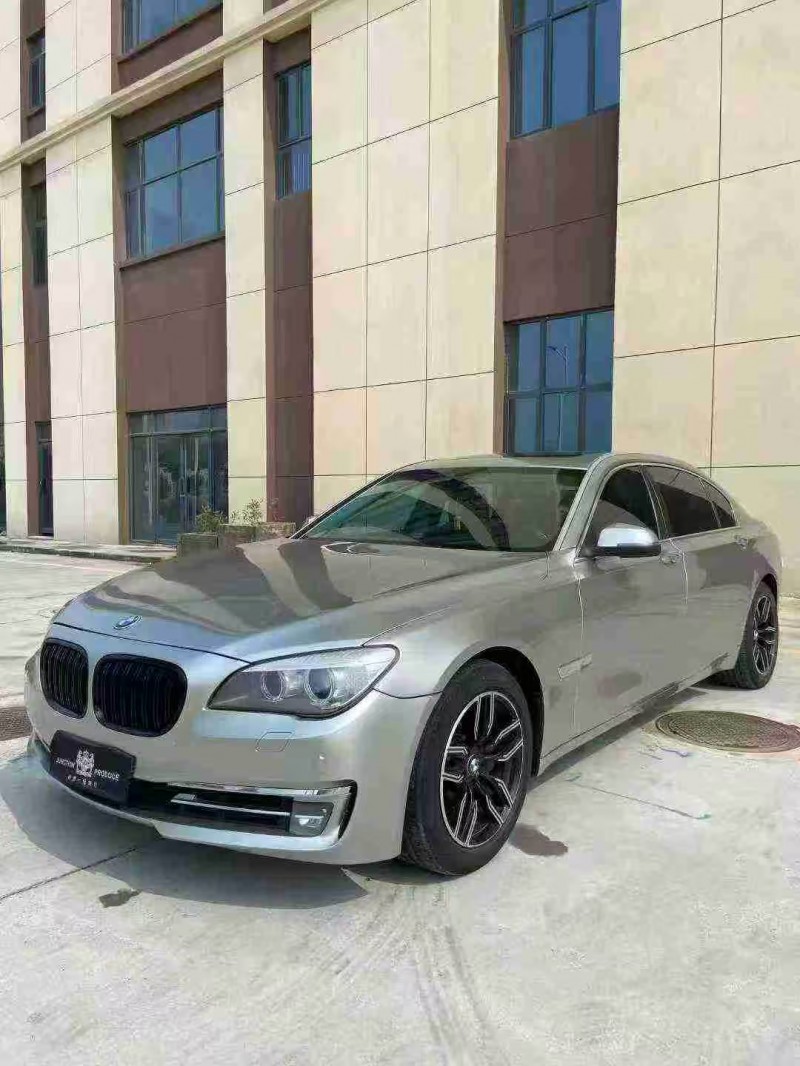 襄阳14年宝马7系2