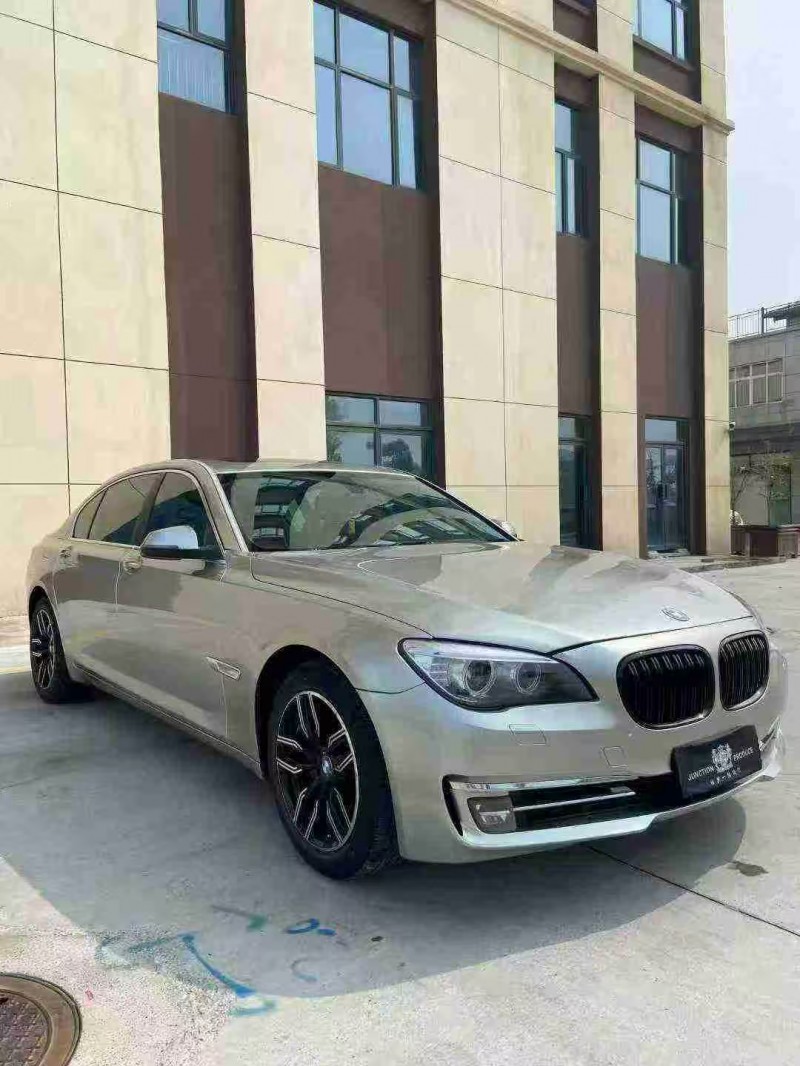 襄阳14年宝马7系3