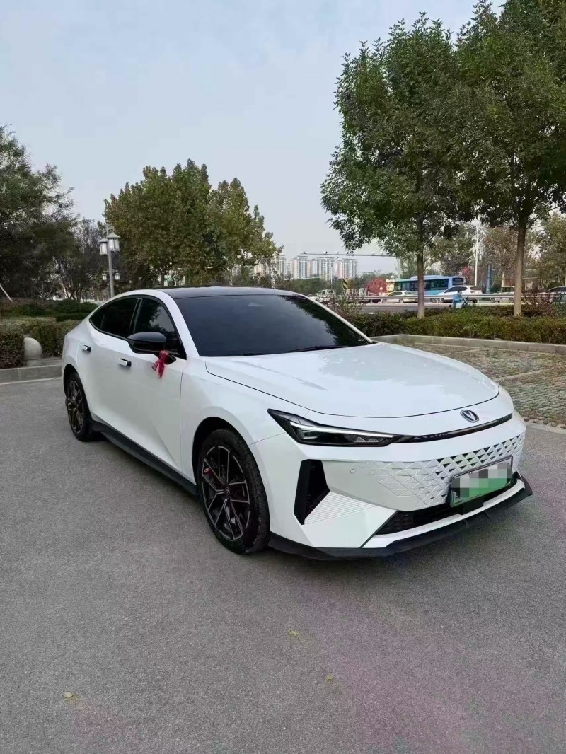 菏泽25年长安汽车UNI2