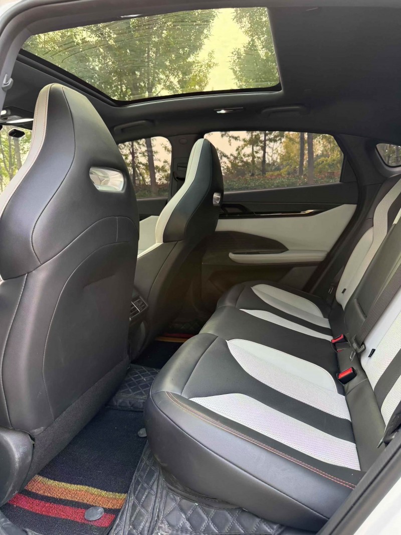 菏泽25年长安汽车UNI5