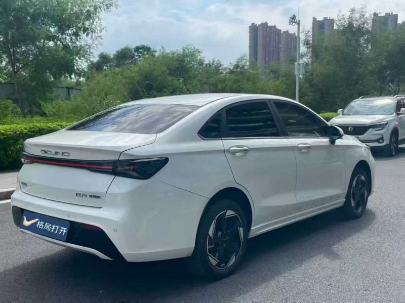 东莞24年北汽新能源EU系列7