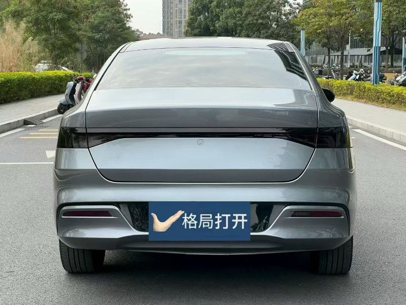东莞23年比亚迪秦8