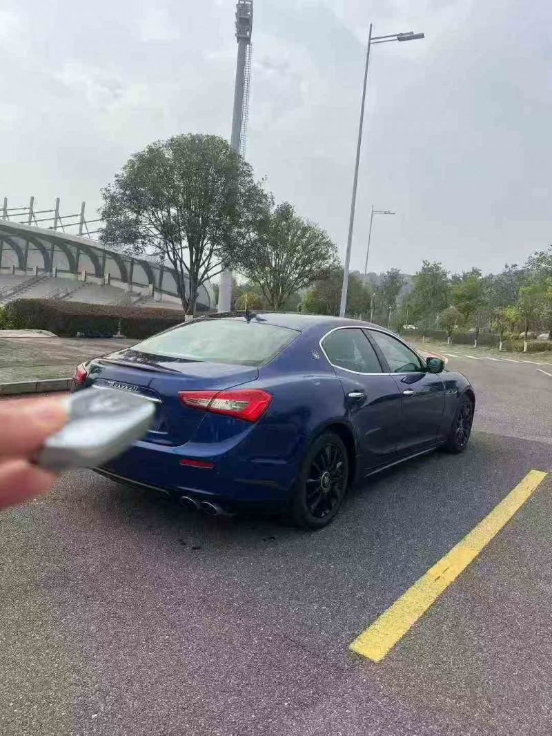 桂林17年玛莎拉蒂Ghibli7