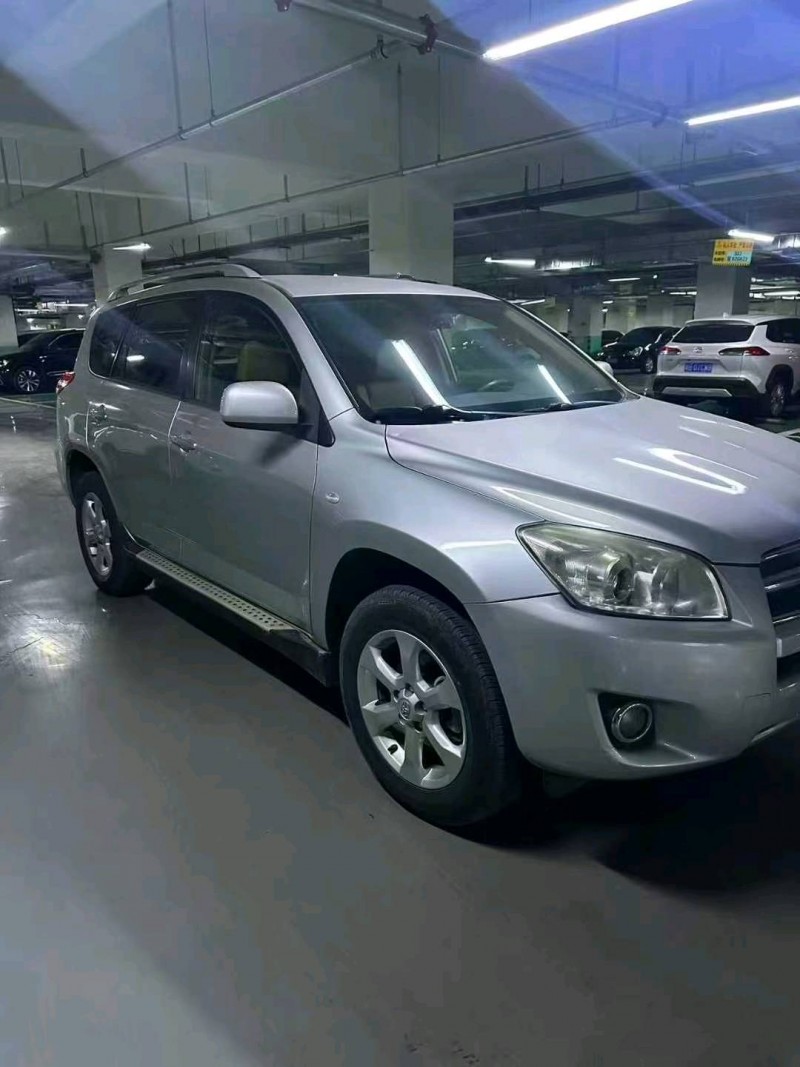 石家庄13年丰田RAV4荣放6