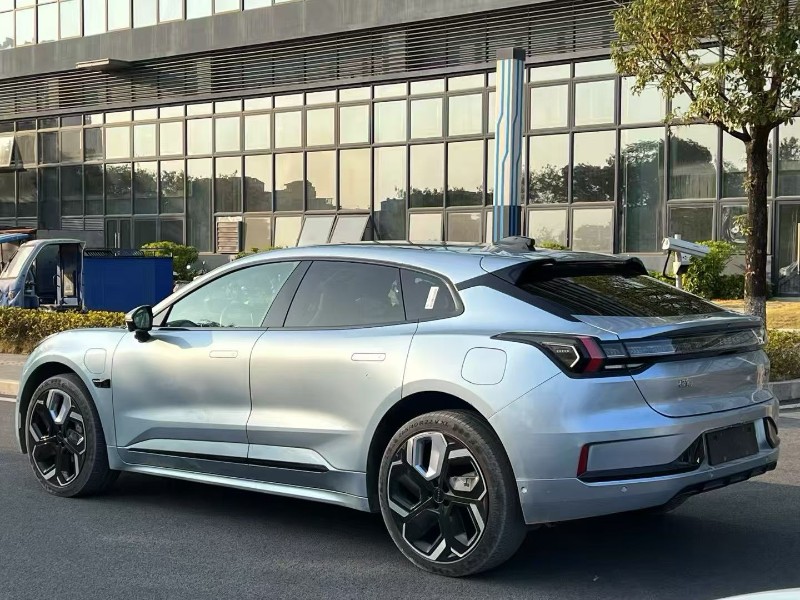 东莞22年极氪汽车0017