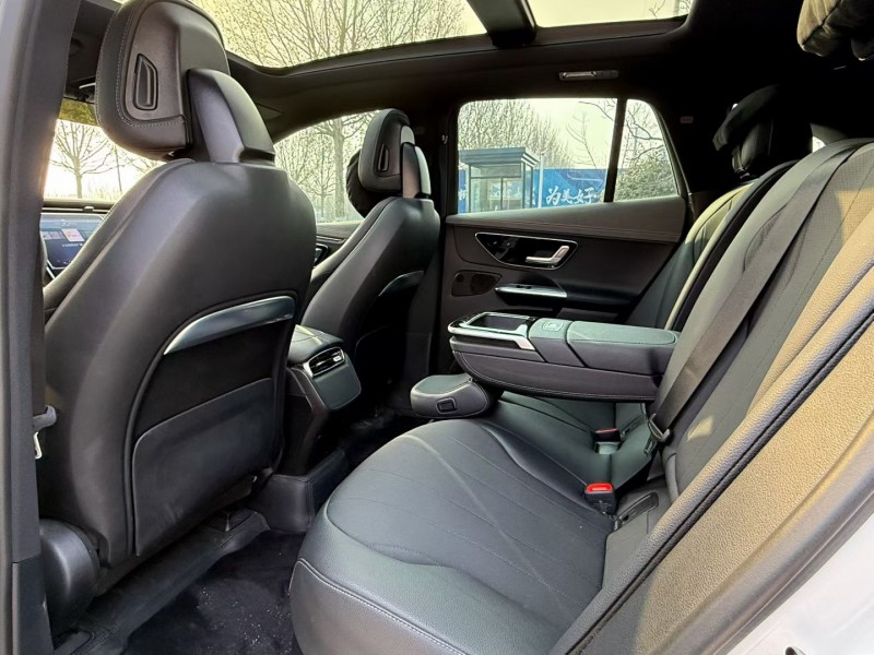 青岛24年奔驰EQE5