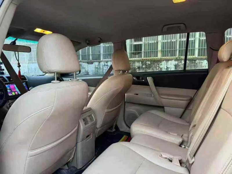 菏泽13年丰田汉兰达5