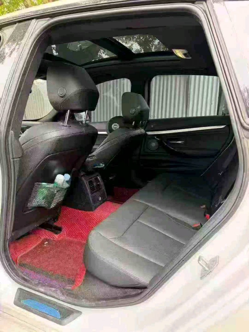 重庆21年宝马3系4