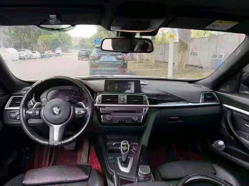 重庆21年宝马3系5