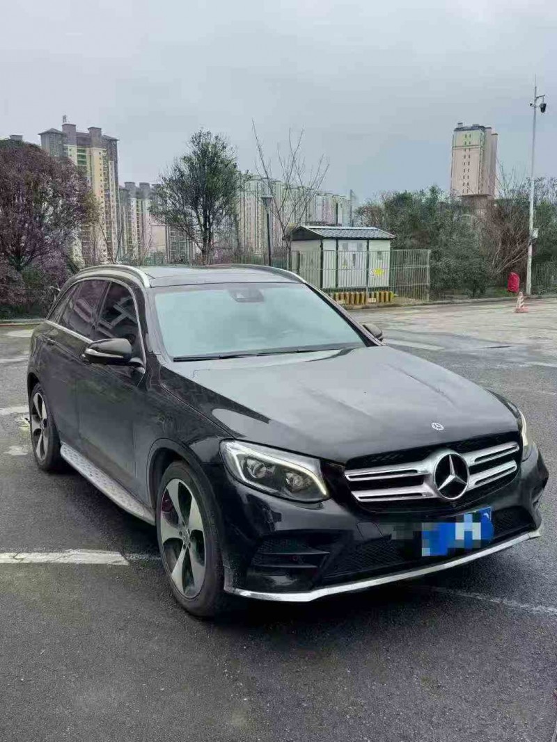 重庆18年奔驰GLC2
