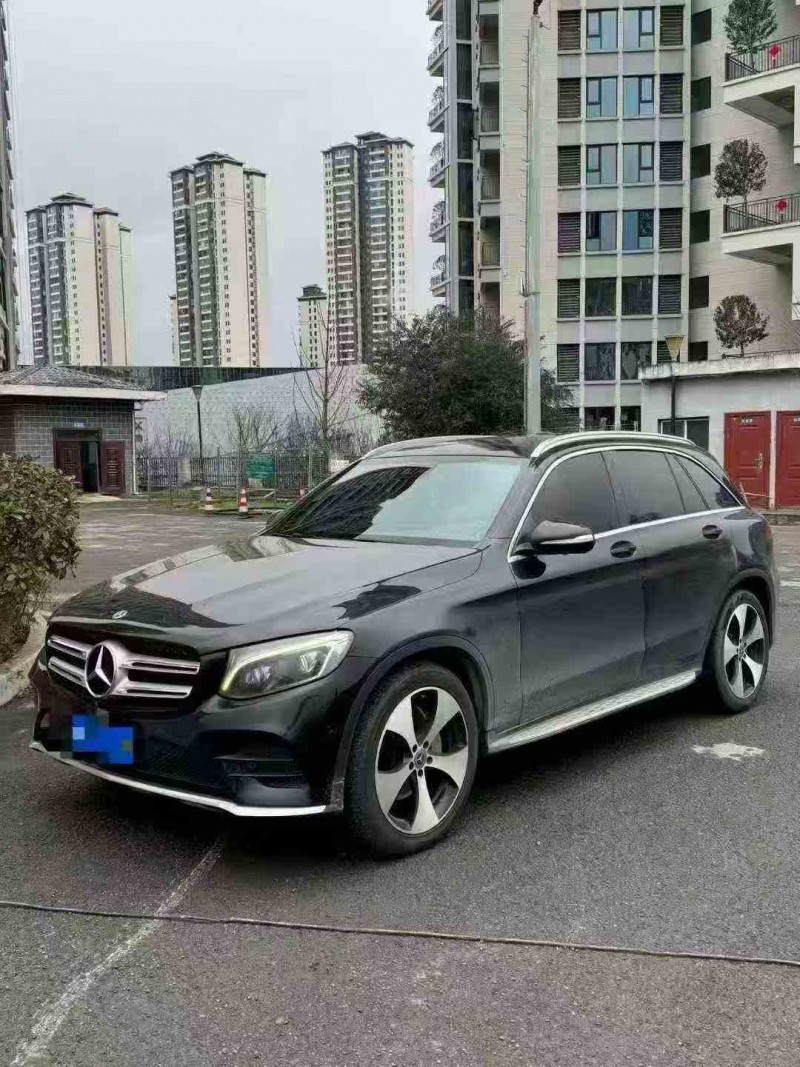 重庆18年奔驰GLC3