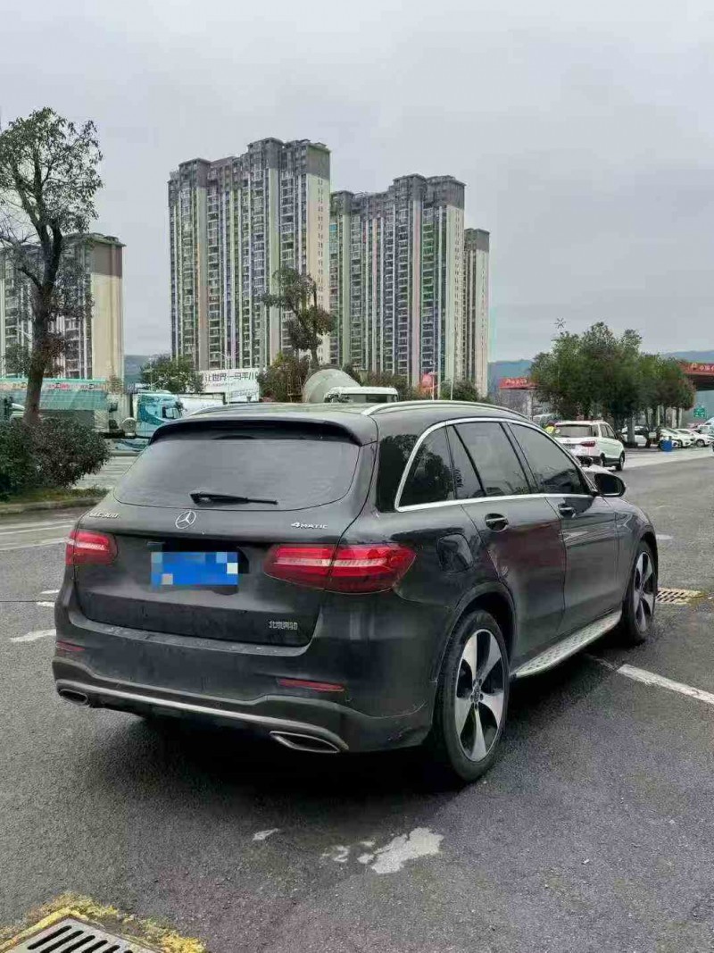重庆18年奔驰GLC8