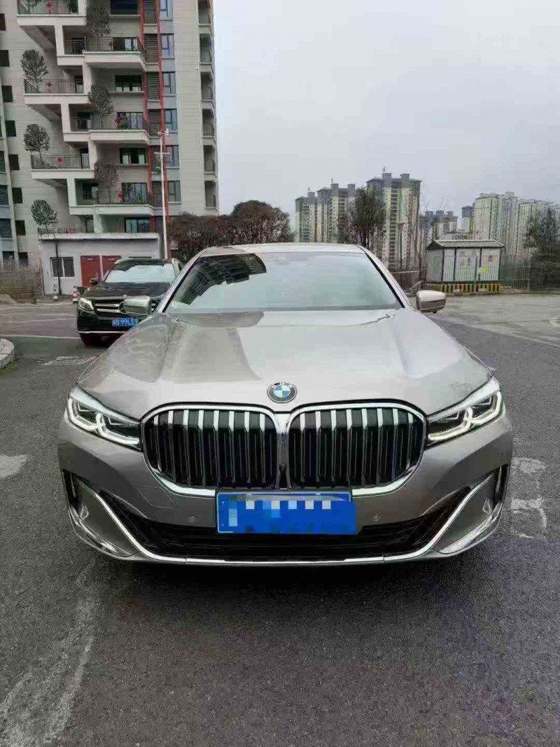 重庆21年宝马7系1