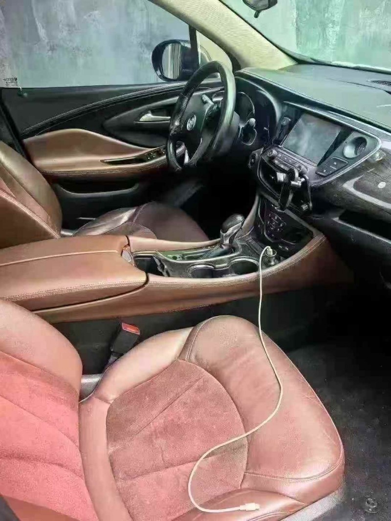 菏泽17年别克昂科威3