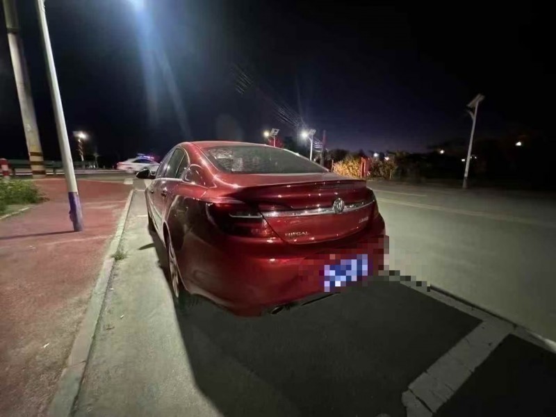 菏泽14年别克君威8