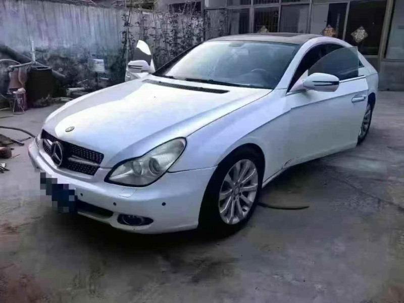 菏泽09年奔驰CLS2