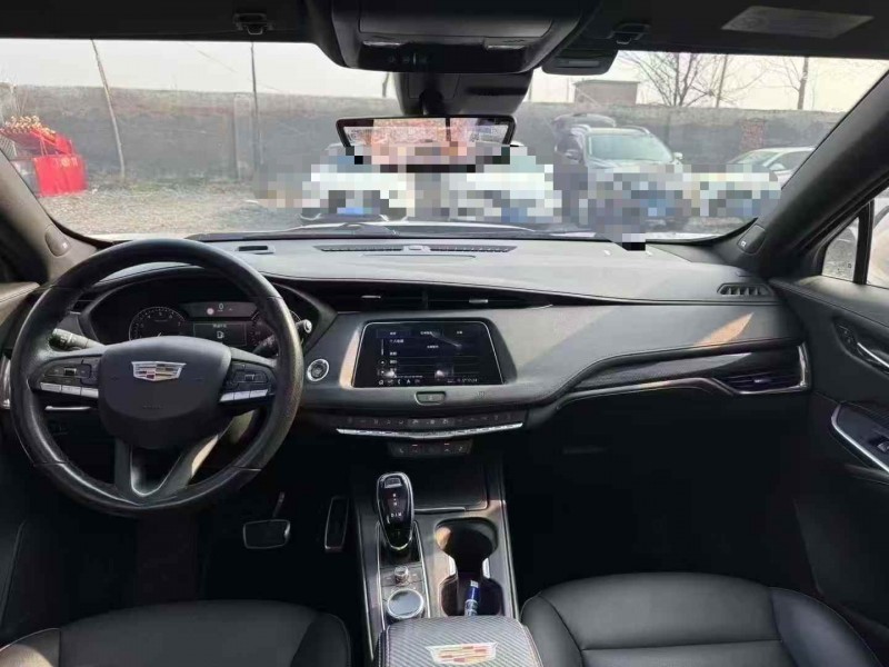 菏泽20年凯迪拉克XT45