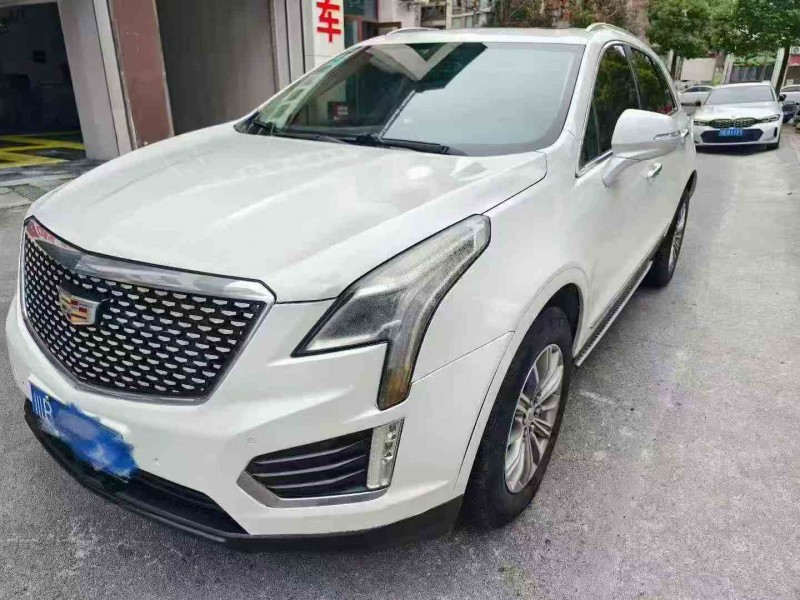 德阳17年凯迪拉克XT53