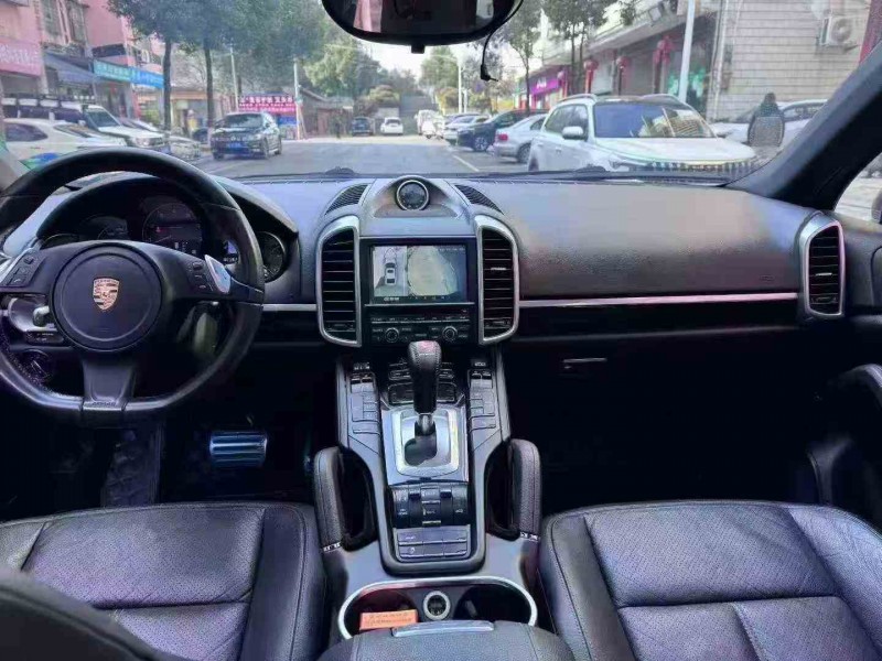 邵阳14年保时捷卡宴5