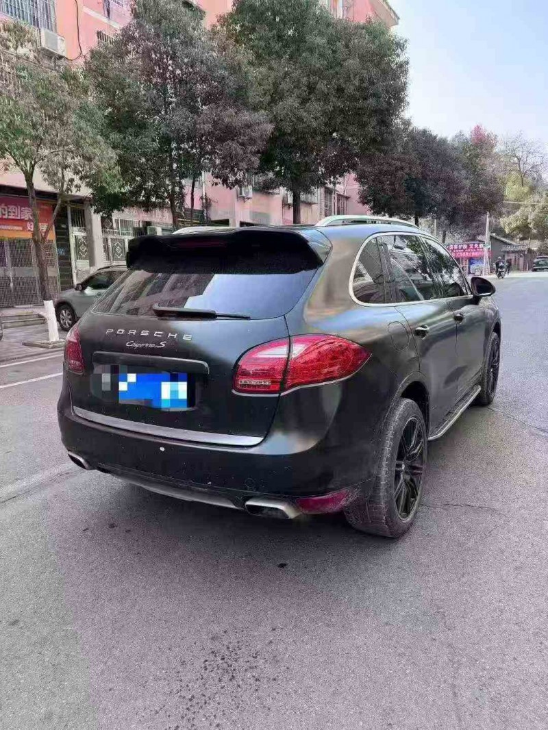 邵阳14年保时捷卡宴7