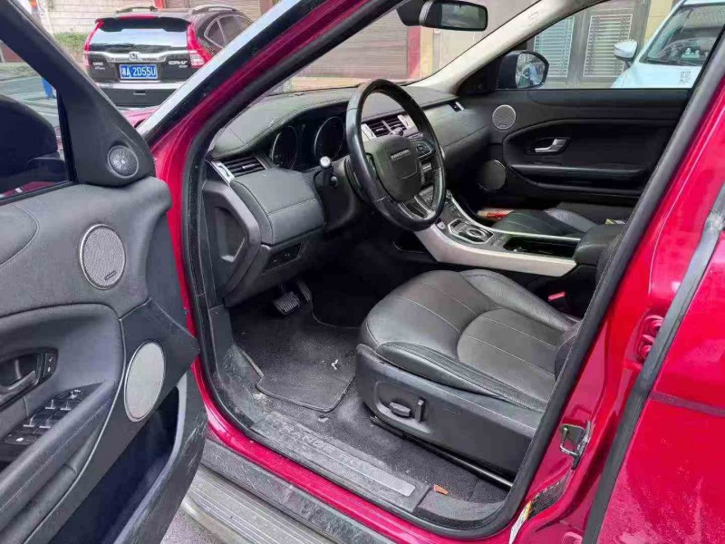 衡阳17年路虎极光4