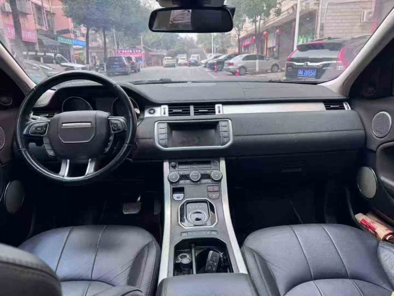 衡阳17年路虎极光5