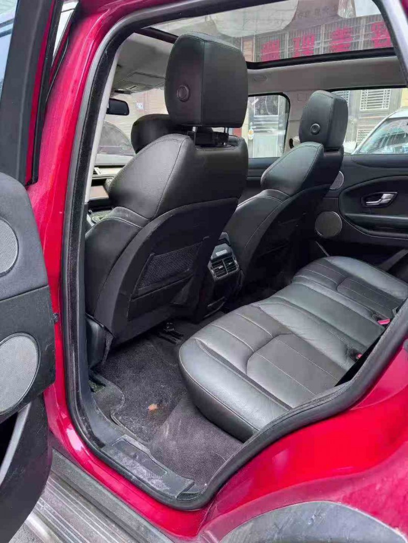 衡阳17年路虎极光6