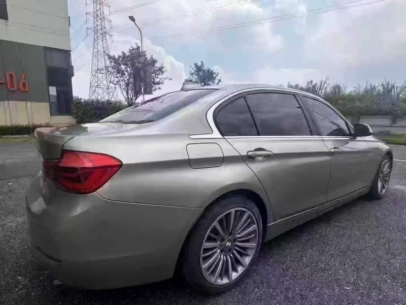 广州19年宝马3系9