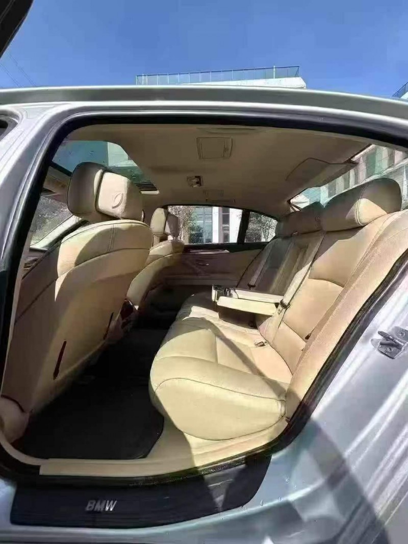 广州11年宝马5系6