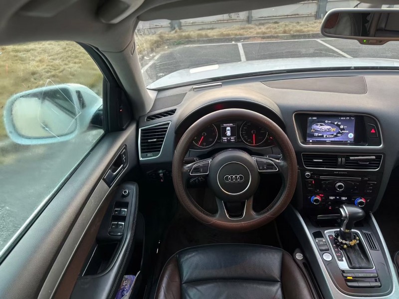 广州18年奥迪Q59