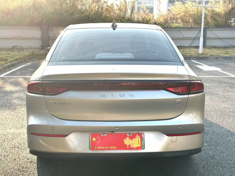 广州24年传祺埃安S5