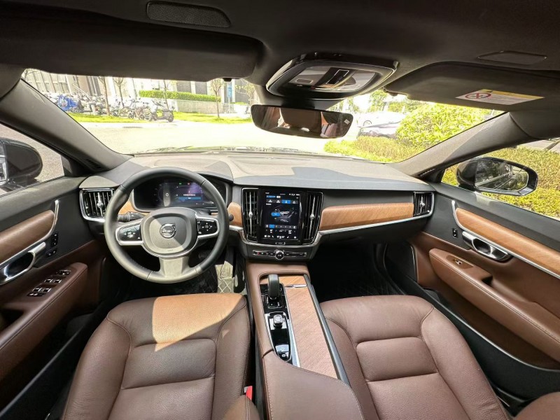 广州25年沃尔沃S907