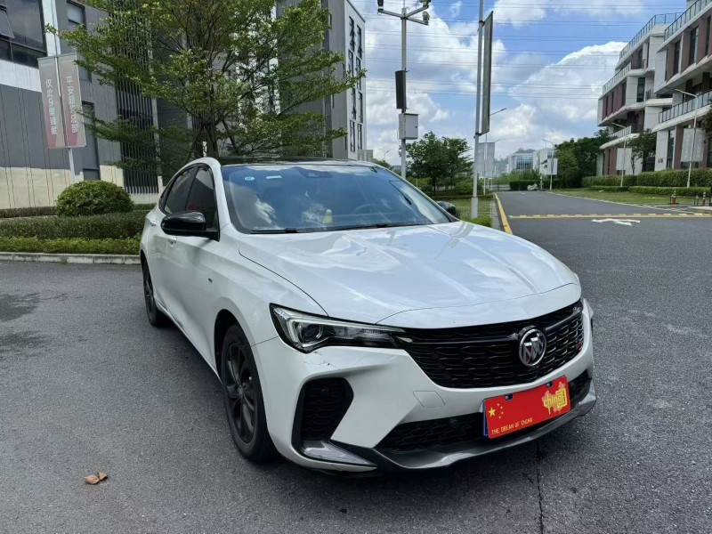 广州23年别克威朗3