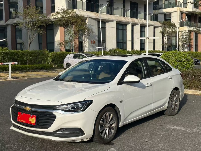 广州22年雪佛兰科鲁泽3