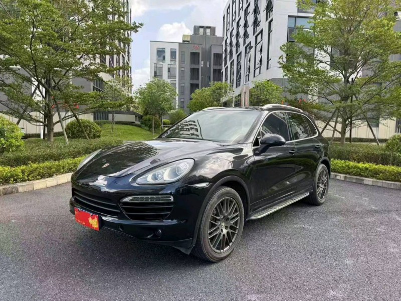 广州13年保时捷卡宴3