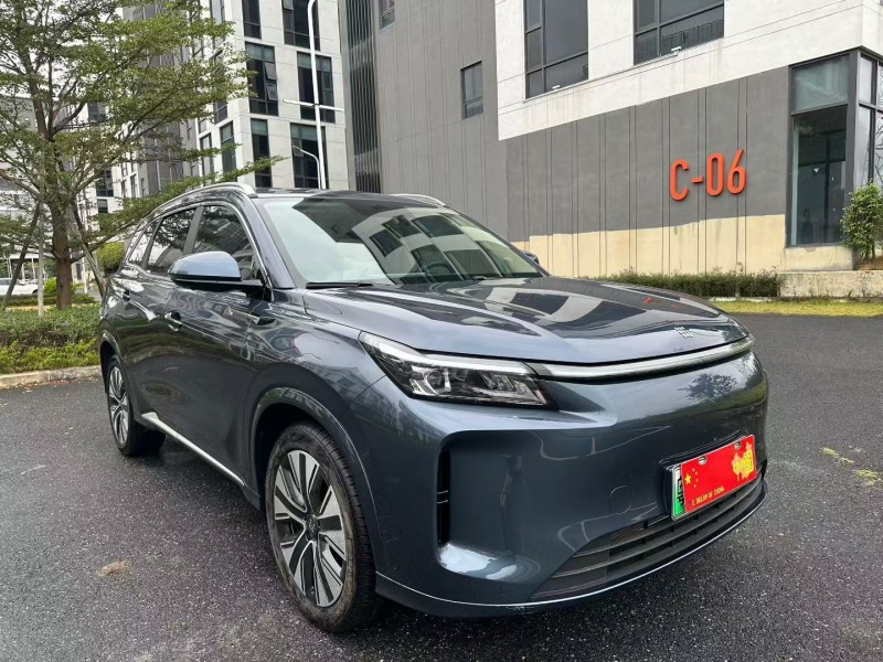 广州25年东风蓝电E52