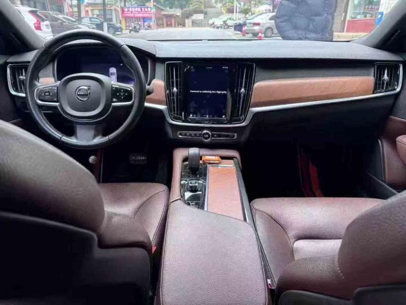 湘潭21年沃尔沃S905