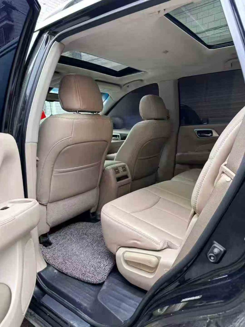 邵阳18年日产探路者7