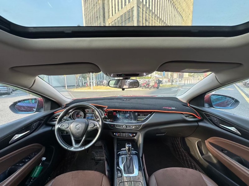 广州19年别克君威8