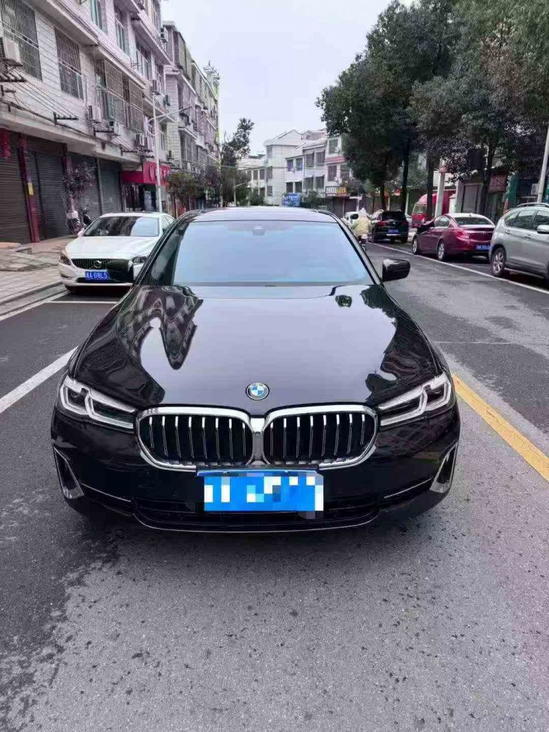 张家界22年宝马5系1